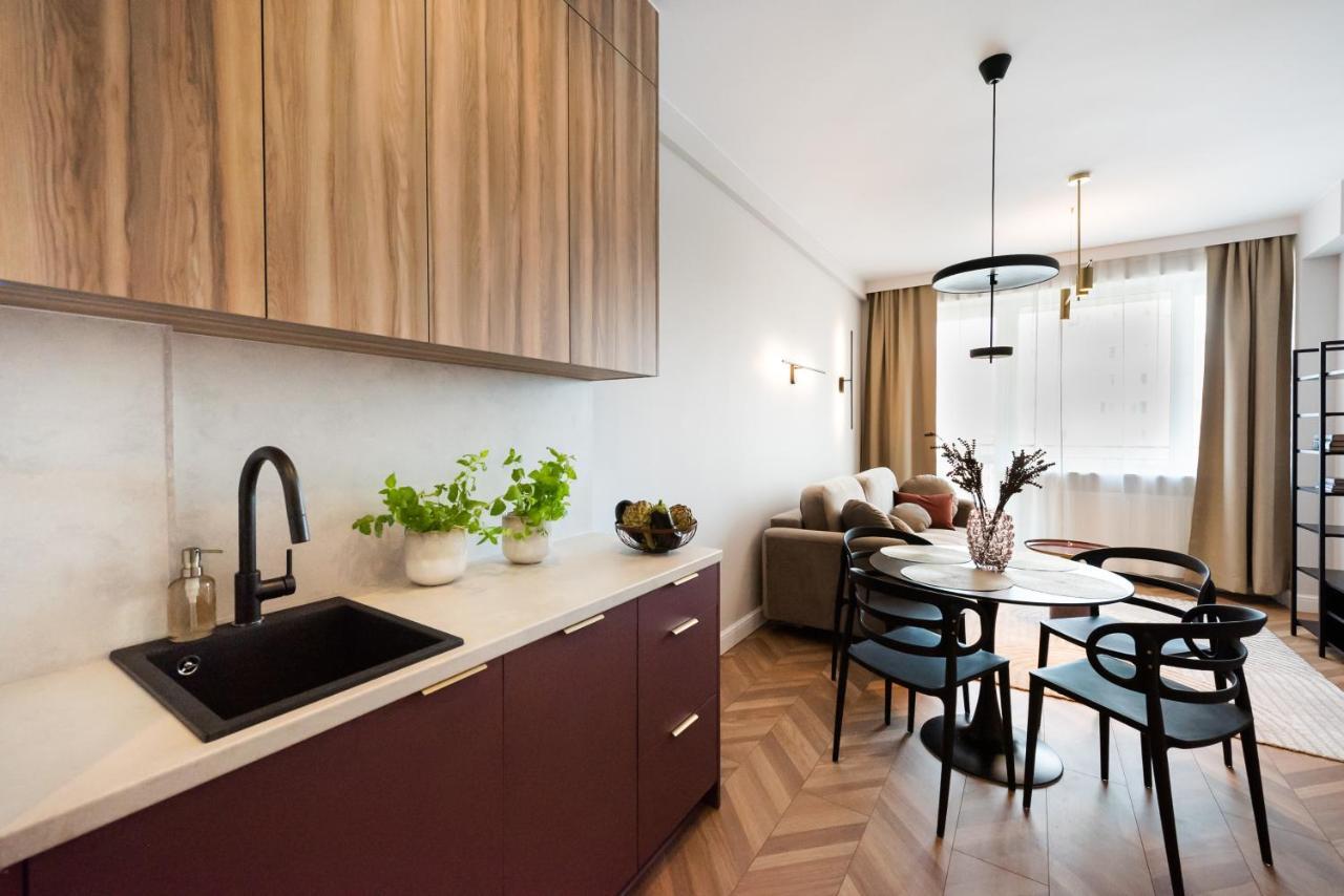 Remarkable City Centre Apartment Warsaw Exterior photo